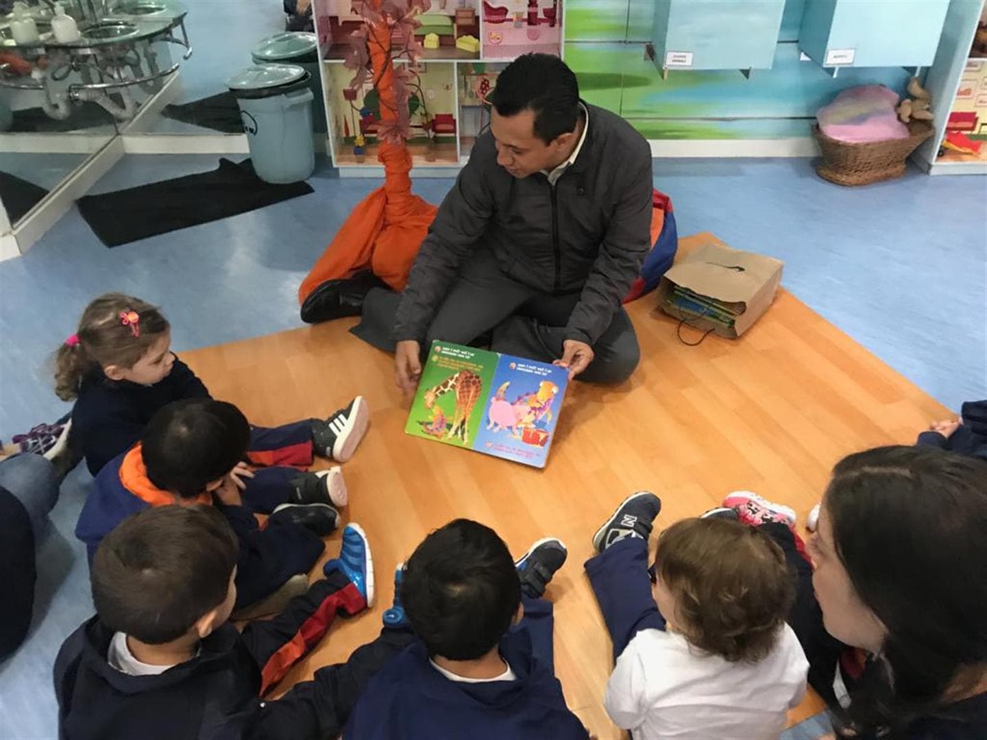 Pais envolvidos na rotina escolar