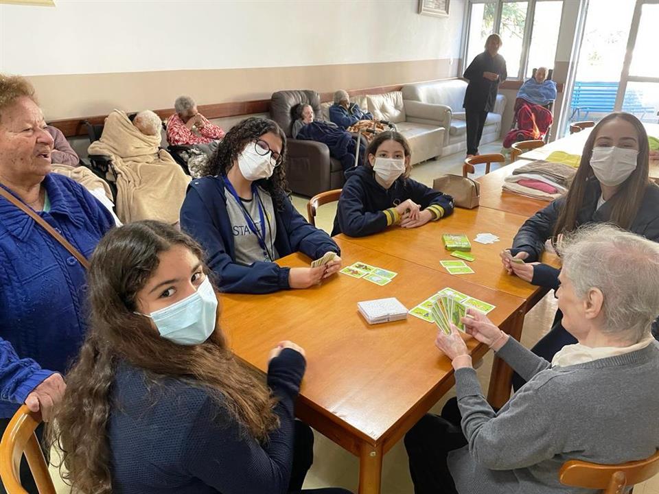 Visita a Associação Vicentina Imaculada Conceição - 8ºano