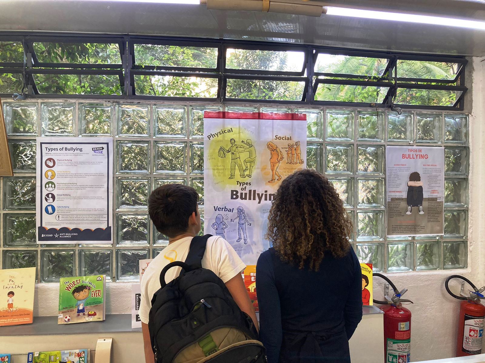 Biblioteca - Dia Nacional de combate ao Bullying